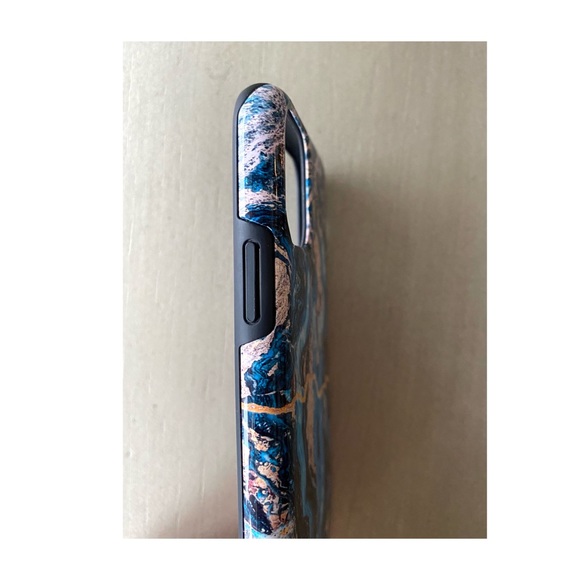 Dual-Layer Tough iPhone Case 11 Pro, Mystic River - Picture 7 of 9